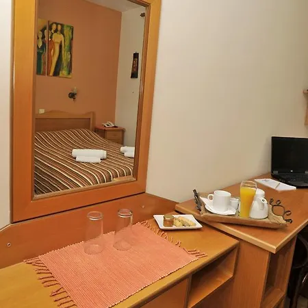 Gorgiani Guest house 3*